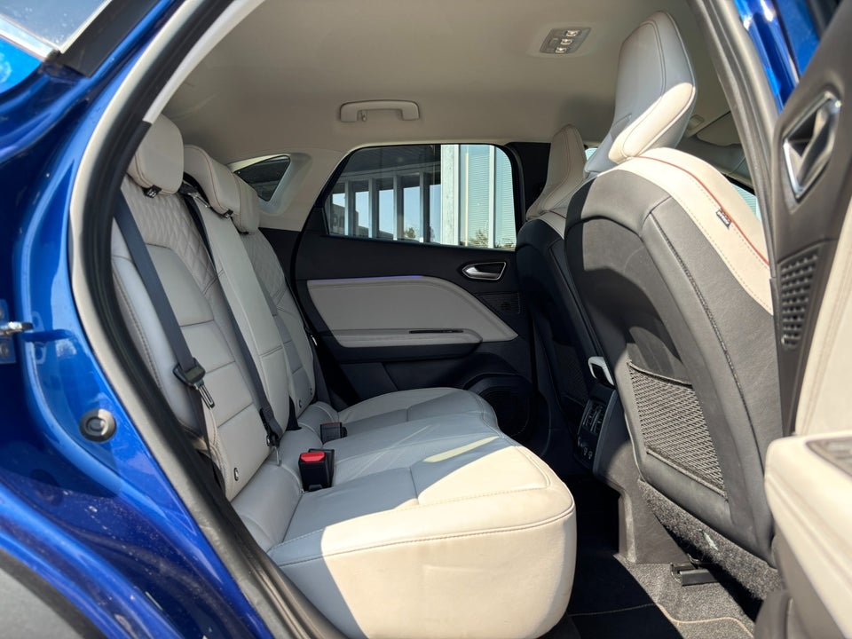 Renault Captur 1,6 E-Tech Initiale Paris 5d