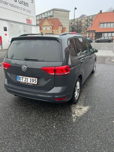 VW Touran 1,6 TDi 115 Comfortline DSG 5d