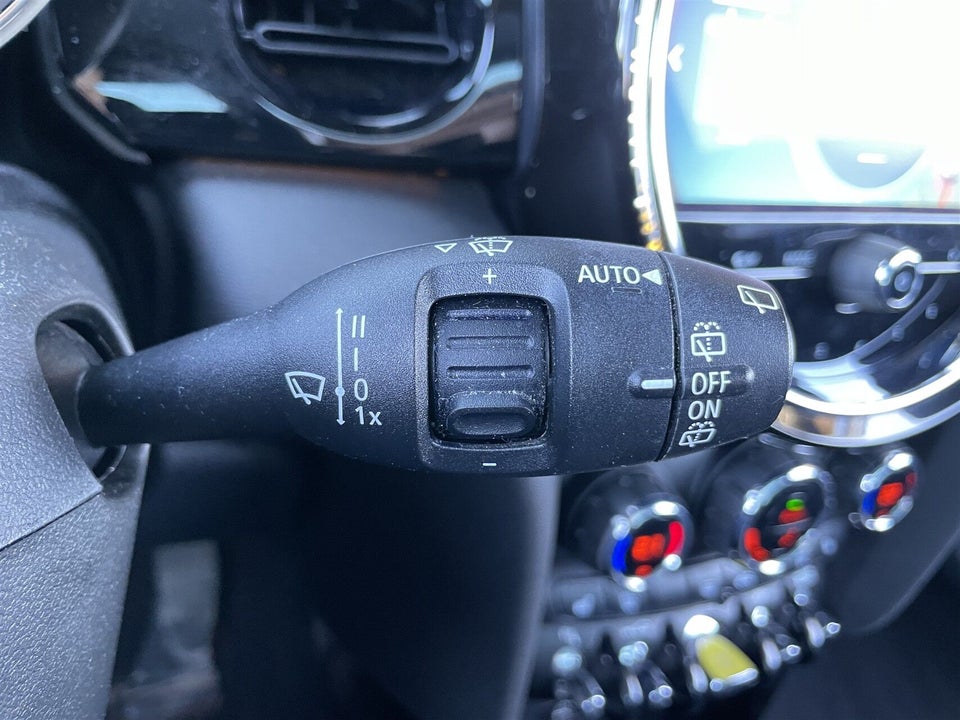 MINI Cooper SE Yours Trim 3d