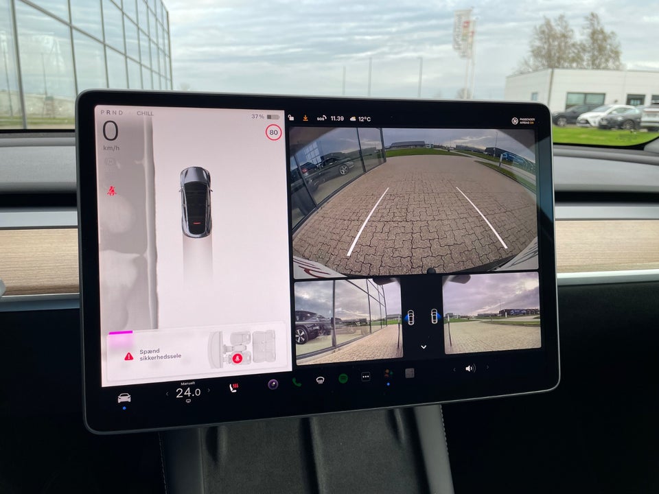 Tesla Model Y Long Range AWD 5d