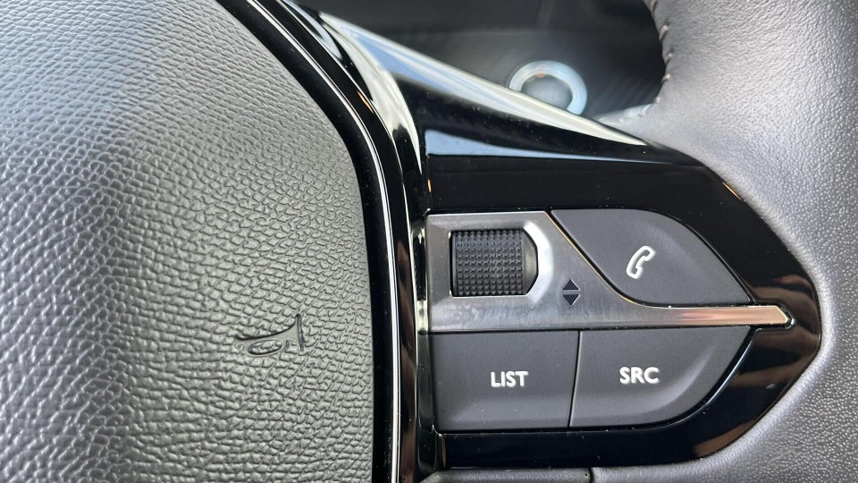Peugeot e-208 50 Allure 5d