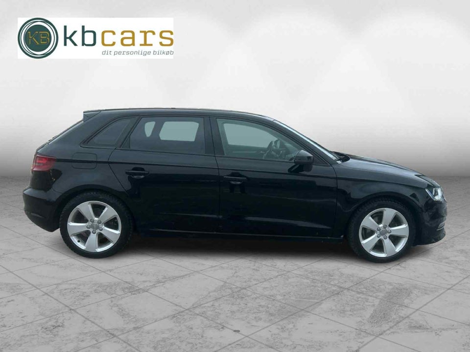 Audi A3 1,6 TDi 110 Ambition Sportback S-tr. 5d