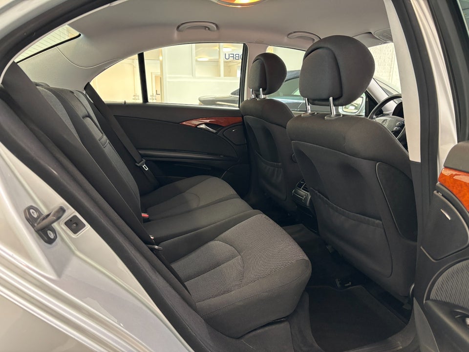 Mercedes E200 1,8 Kompressor Elegance aut. 4d
