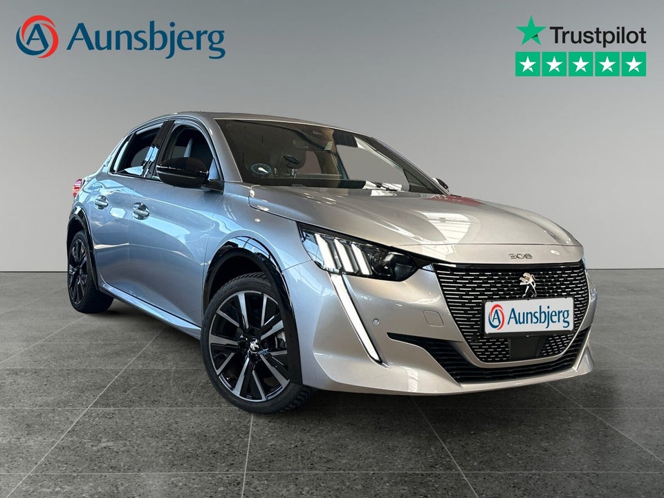 Peugeot e-208 50 GT 5d