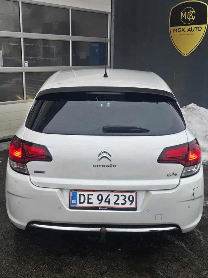 Citroën C4 1,6 BlueHDi 100 Feel 5d