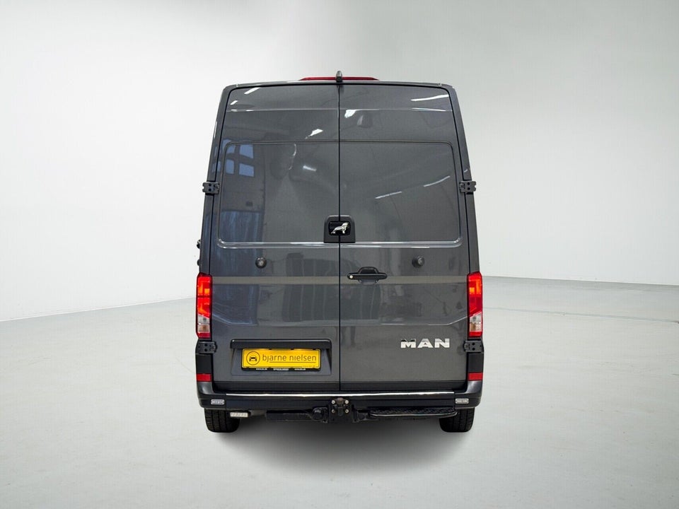 MAN TGE 2,0 3.180 Kassevogn L3H2 aut. FWD