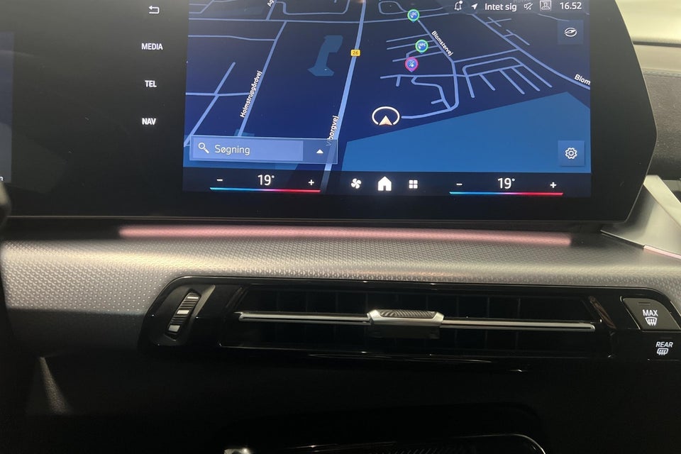 BMW iX2 eDrive20 M-Sport 5d