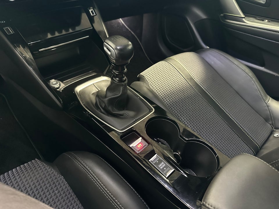 Peugeot 208 1,2 PureTech 100 GT 5d