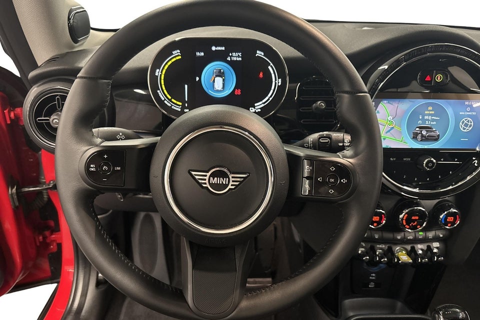 MINI Cooper SE Essential 3d