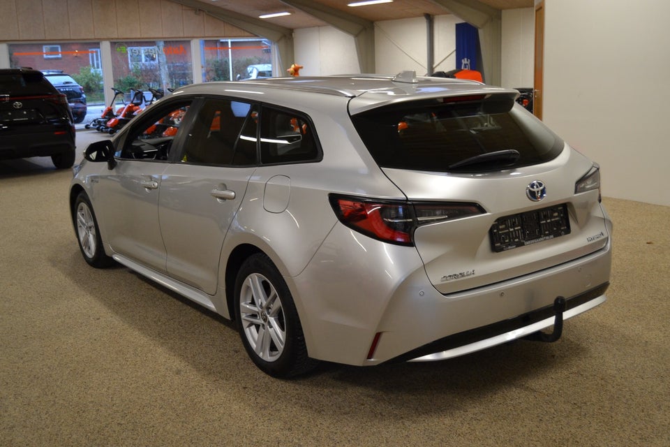 Toyota Corolla 1,8 Hybrid H3 Smart Touring Sports MDS 5d