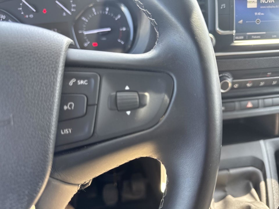 Toyota ProAce 2,0 D 144 Long Comfort Master 5d