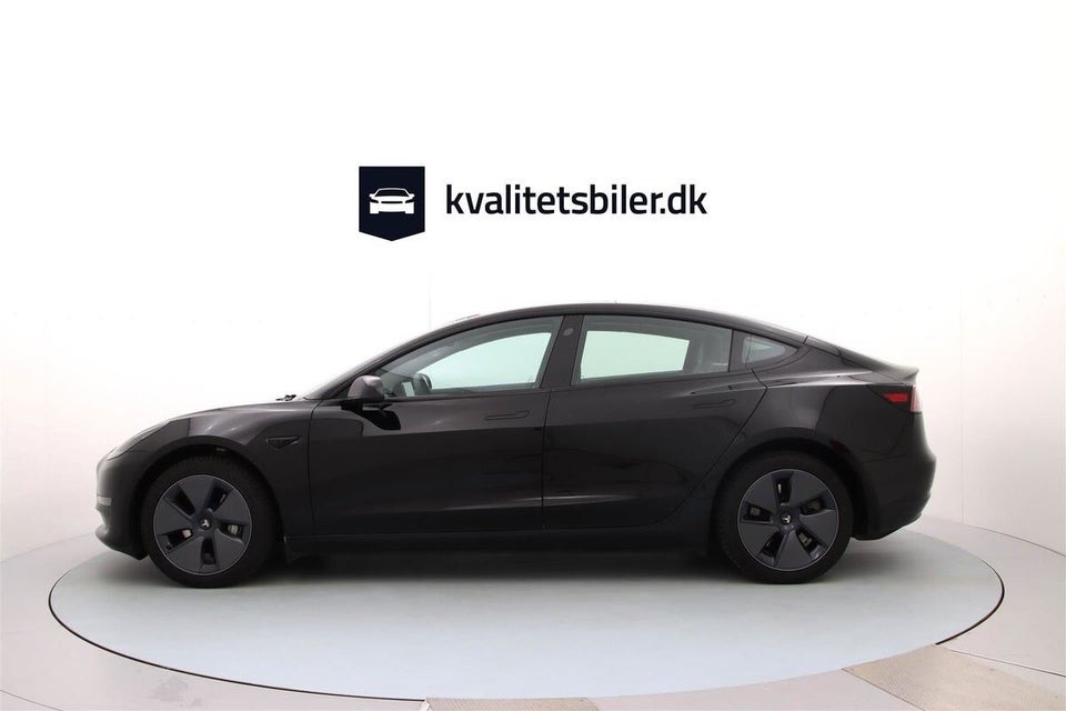 Tesla Model 3 RWD 4d