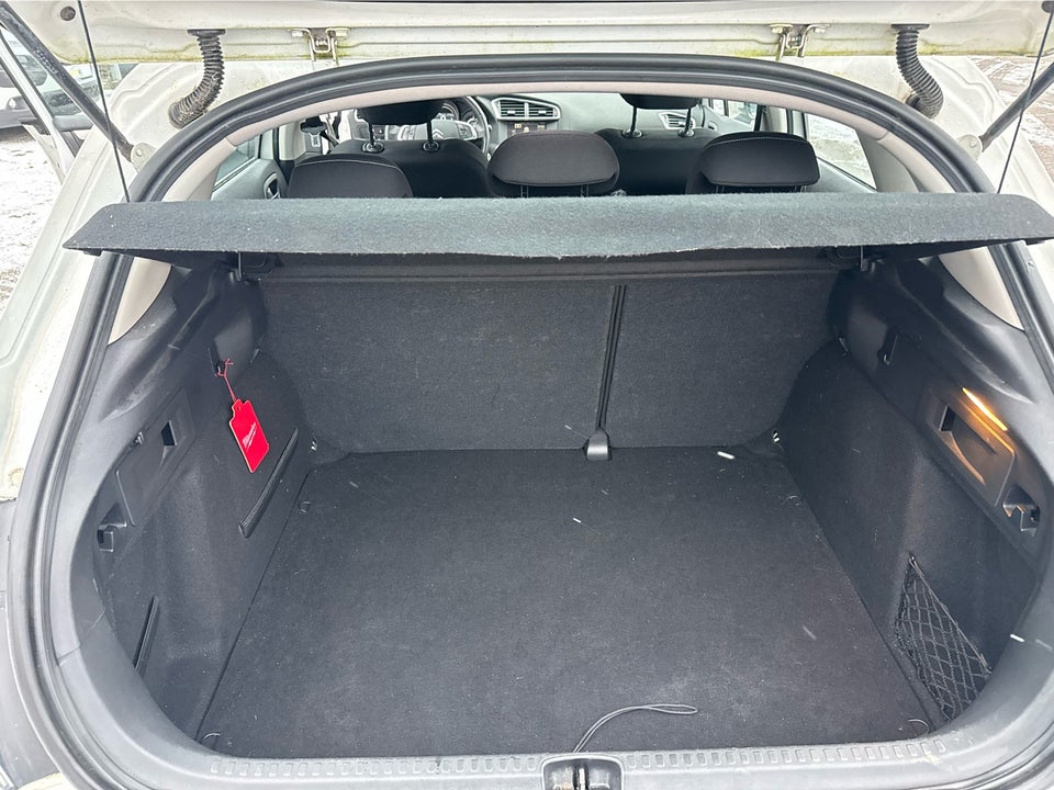 Citroën C4 1,6 BlueHDi 100 Upgrade 5d