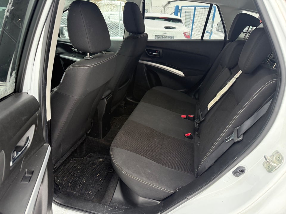 Suzuki S-Cross 1,0 Boosterjet Active 5d