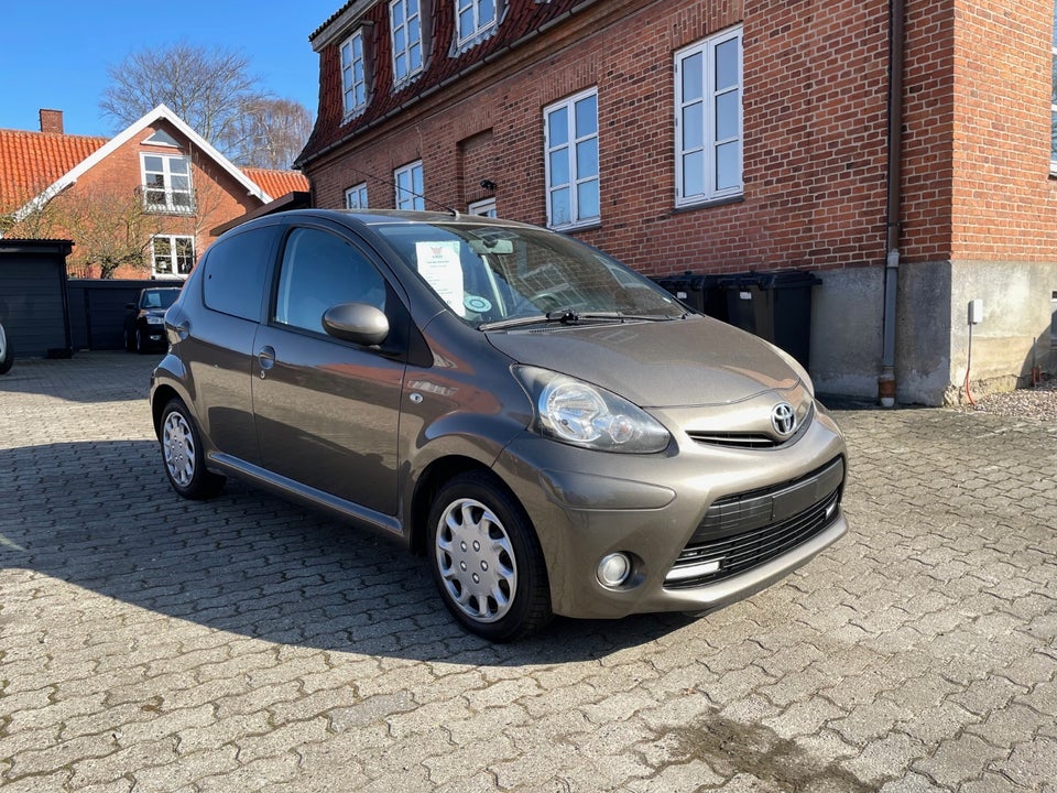 Toyota Aygo 1,0 VVT-i T1 5d