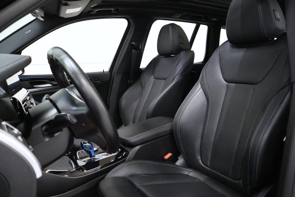 BMW iX3 Charged M-Sport 5d