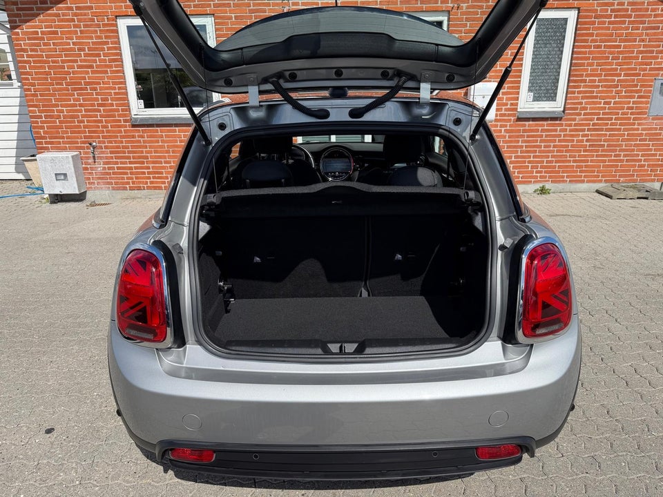 MINI Cooper SE Edition Premium 3d