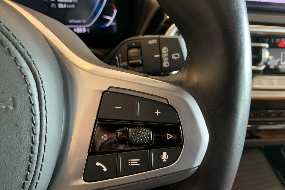 BMW iX3 Charged M-Sport 5d