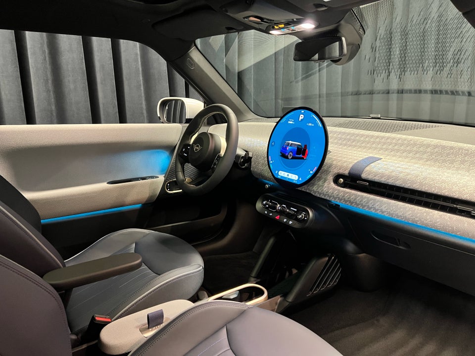 MINI Cooper E Favoured Trim L 3d