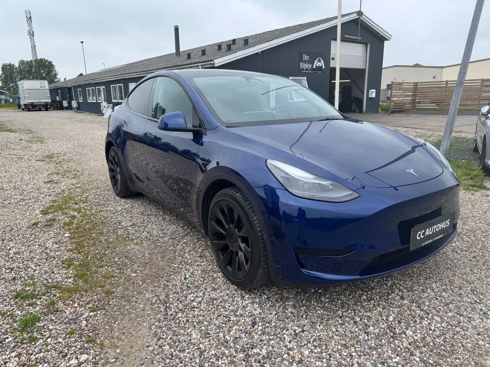 Tesla Model Y RWD 5d