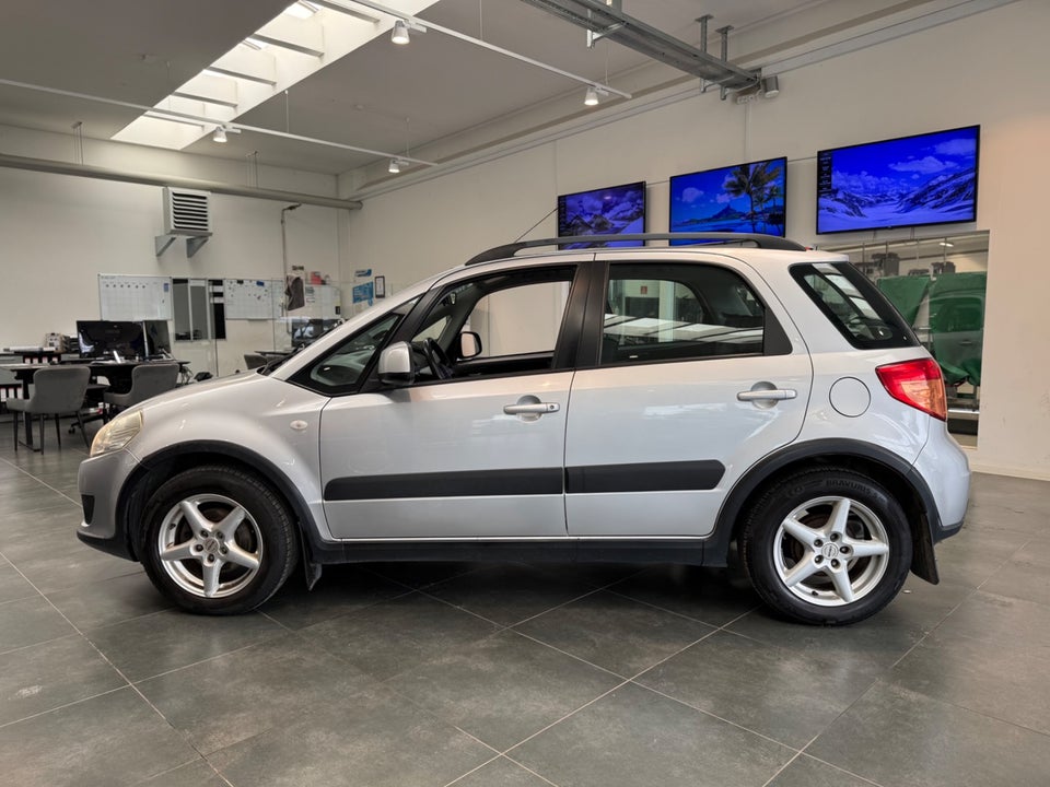 Suzuki SX4 1,6 GL-A 5d