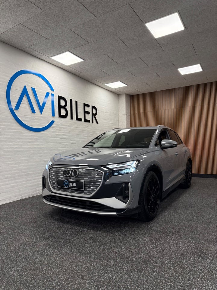 Audi Q4 e-tron 50 S-line quattro 5d