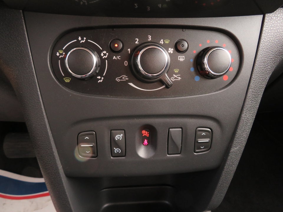 Dacia Sandero Stepway 0,9 TCe 90 Prestige Easy-R 5d