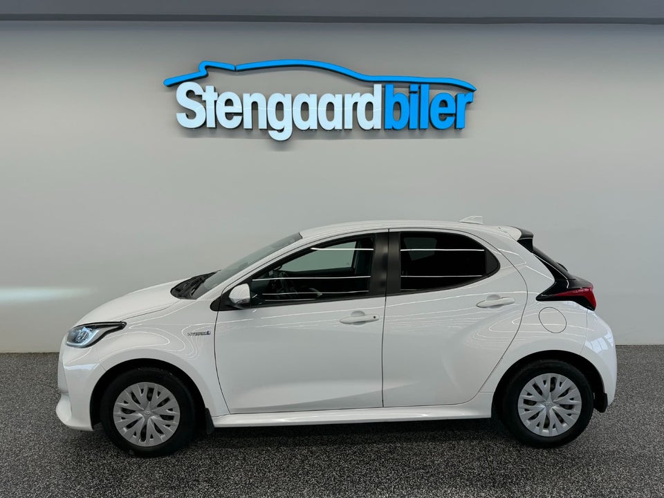 Toyota Yaris 1,5 Hybrid H3 e-CVT 5d