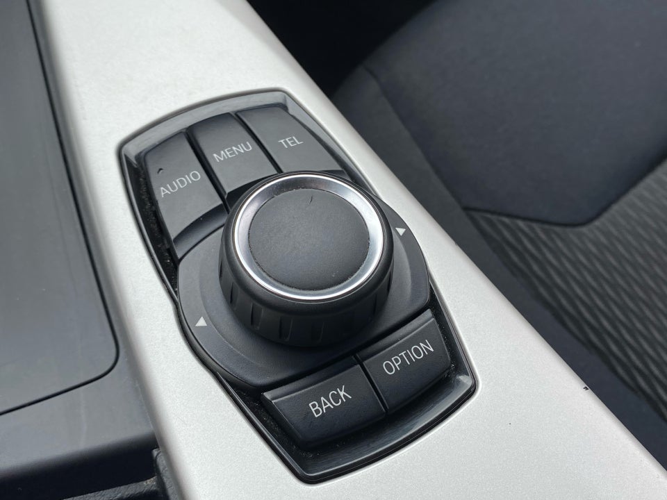 BMW 330d 3,0 Touring aut. 5d