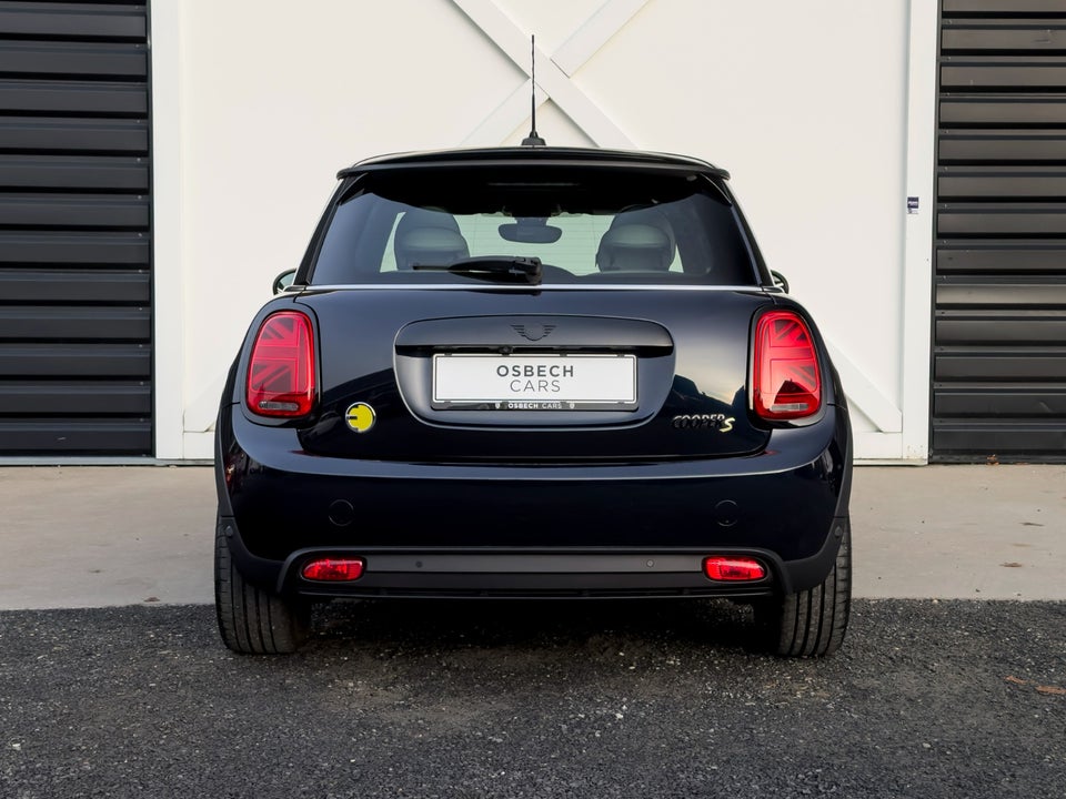 MINI Cooper SE Younique Trim 3d