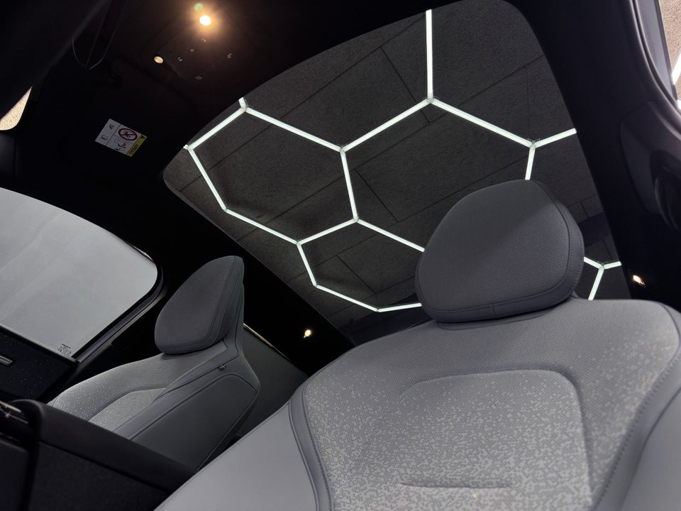 Volvo EX30 Extended Range Ultra 5d