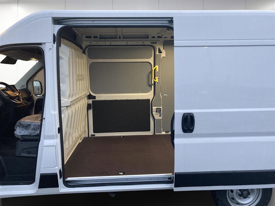 Toyota ProAce Max 2,2 D 140 Comfort Master Kassevogn L2H2 aut.