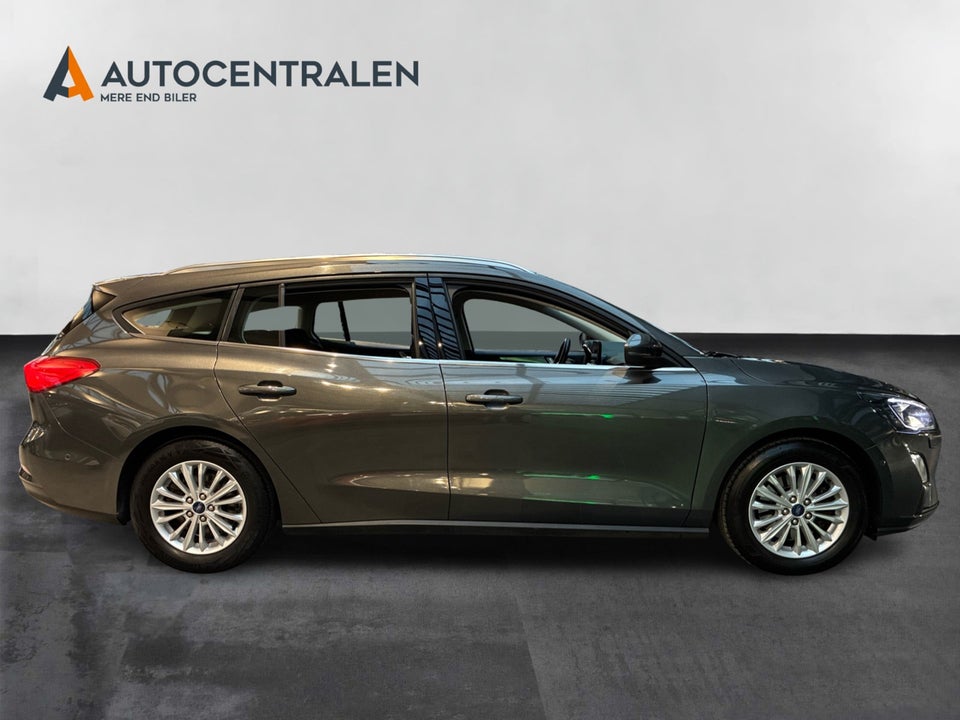 Ford Focus 1,0 EcoBoost Titanium stc. 5d