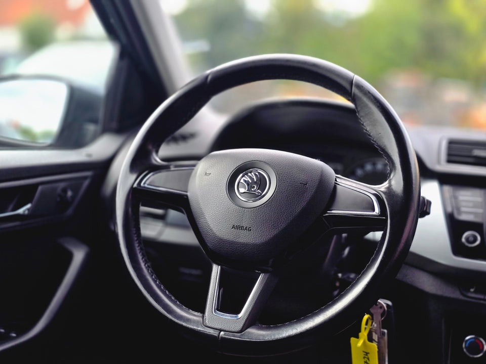 Skoda Fabia 1,2 TSi 90 Ambiente Combi 5d