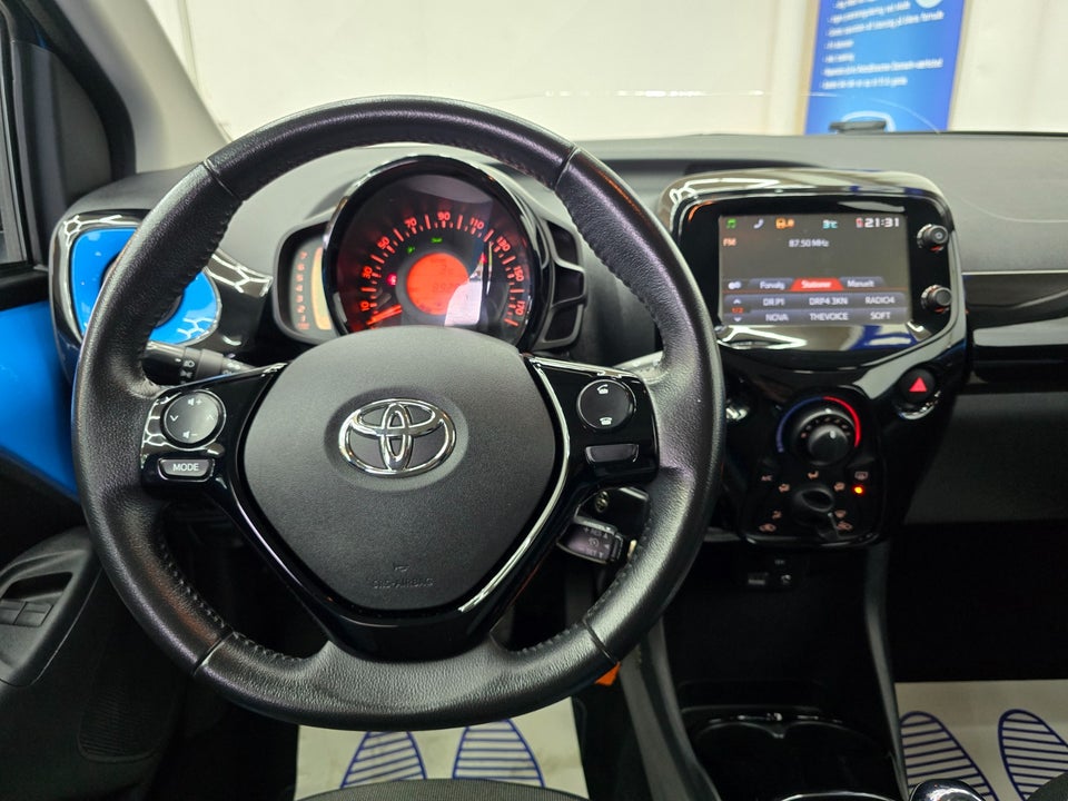 Toyota Aygo 1,0 VVT-i x-cite 5d