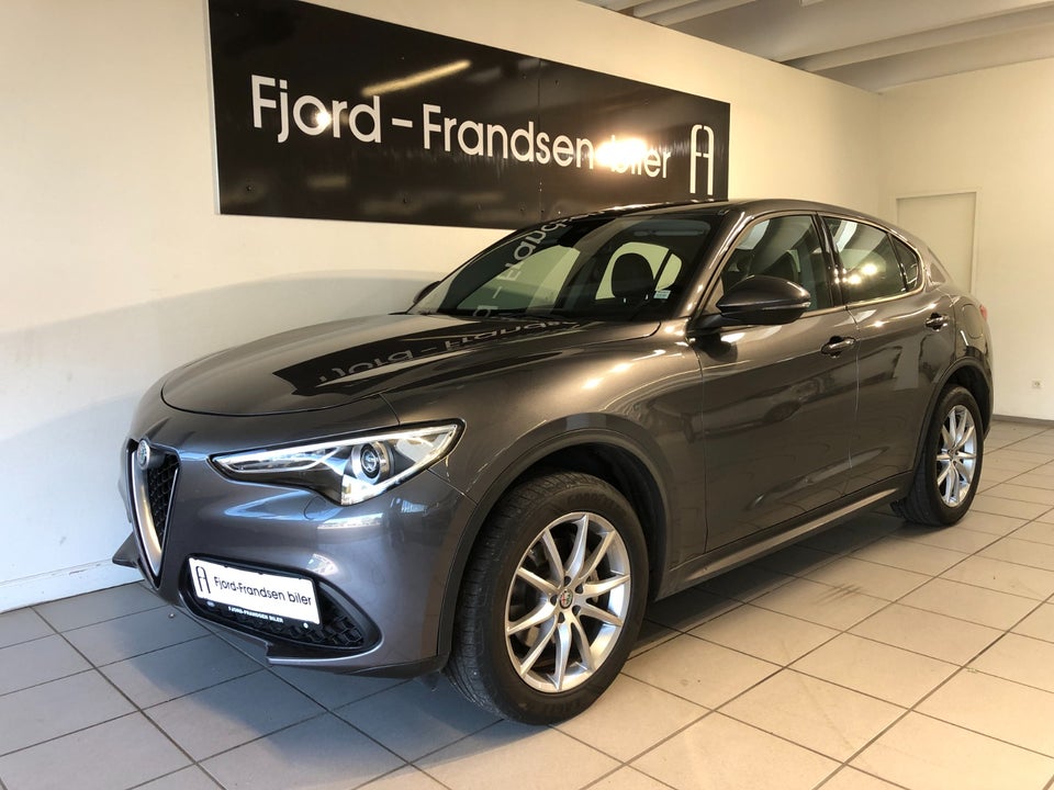 Alfa Romeo Stelvio 2,0 T 200 Edizione aut. Q4 5d