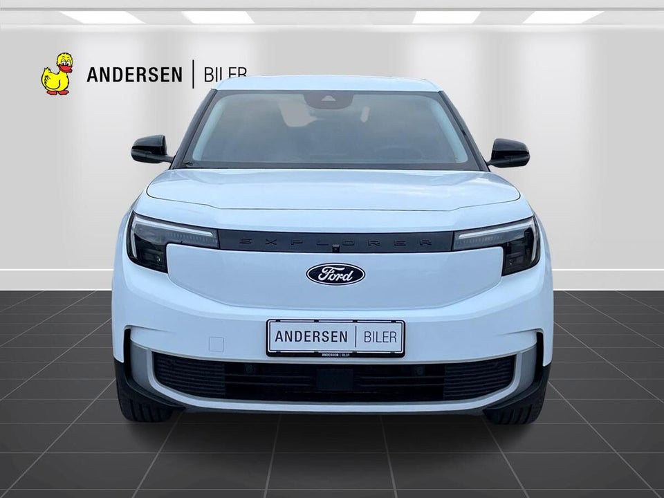 Ford Explorer 82 Premium Extended Range 5d