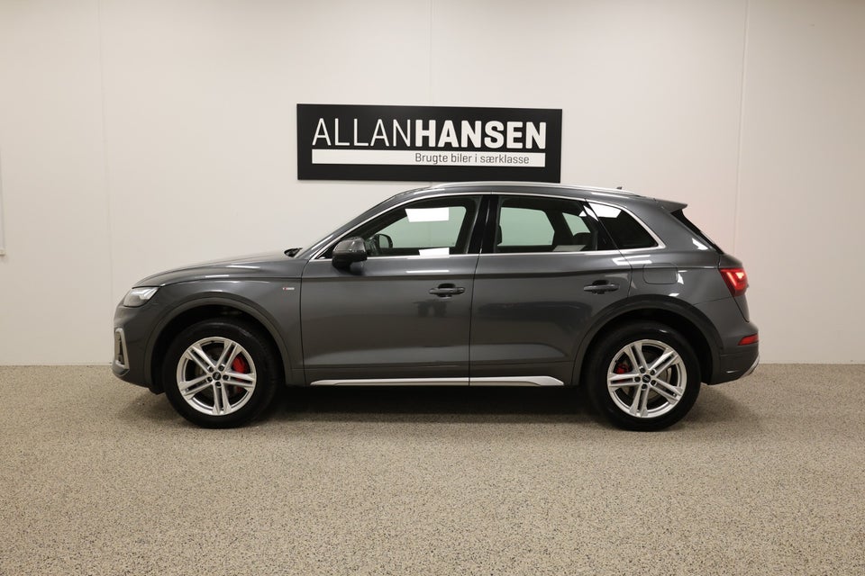 Audi Q5 50 TFSi e S-line quattro S-tr. 5d