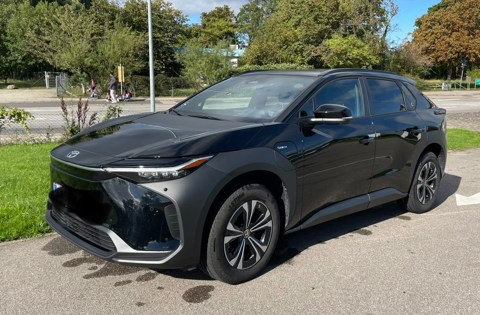 Toyota bZ4X Active 5d