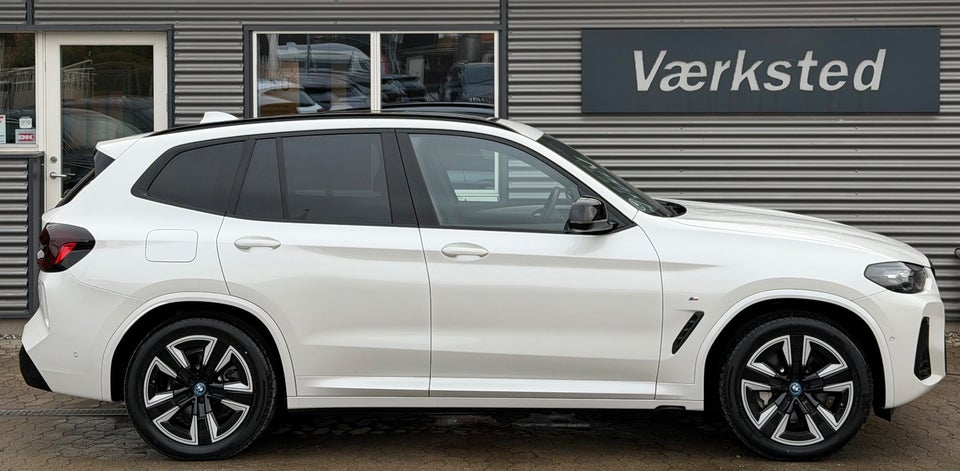 BMW iX3 Charged M-Sport 5d