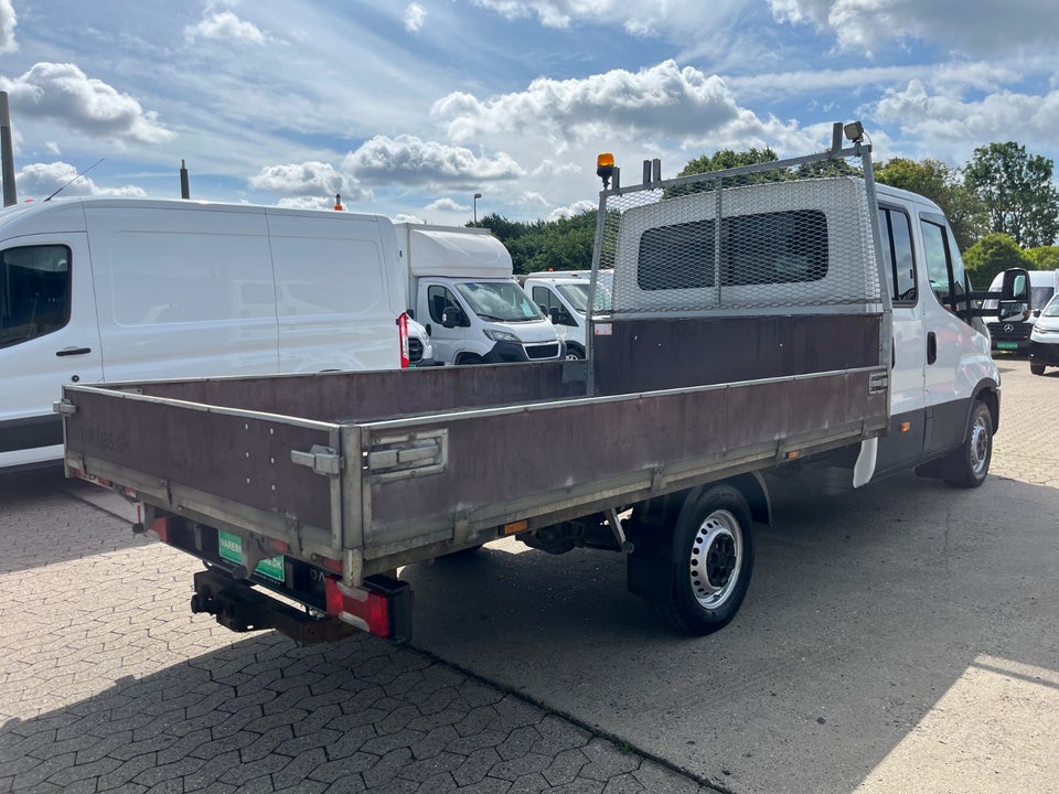 Iveco Daily 2,3 35S12 3000mm Lad 2d