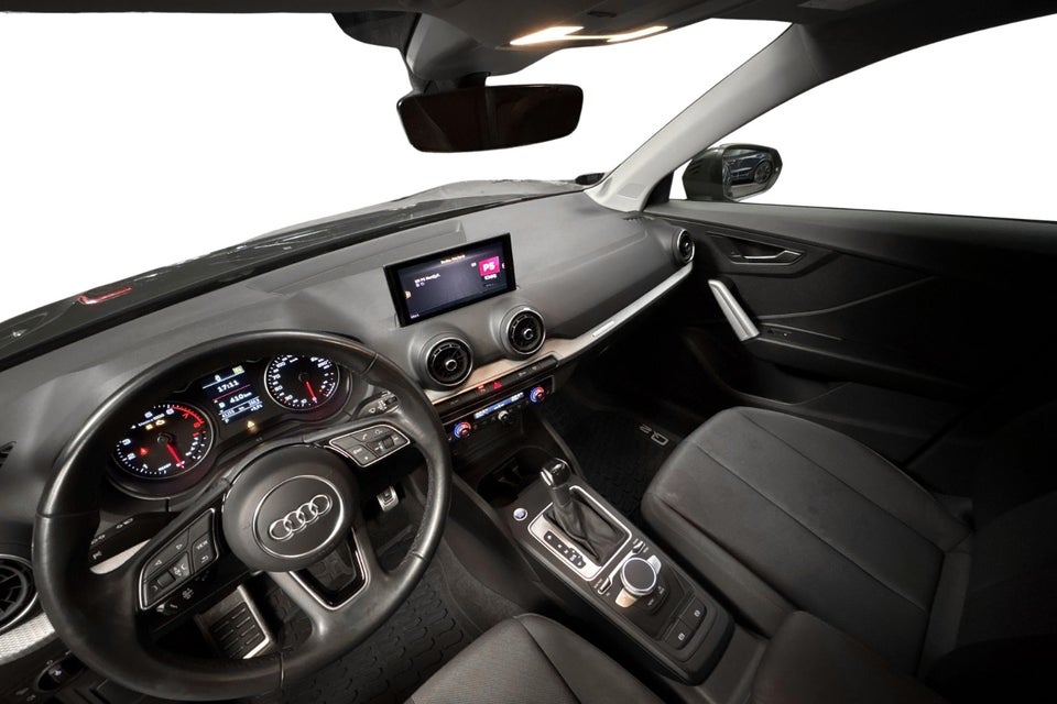 Audi Q2 35 TFSi Prestige S-tr. 5d