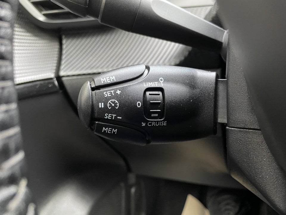 Peugeot 208 1,2 PureTech 75 Active Pack 5d