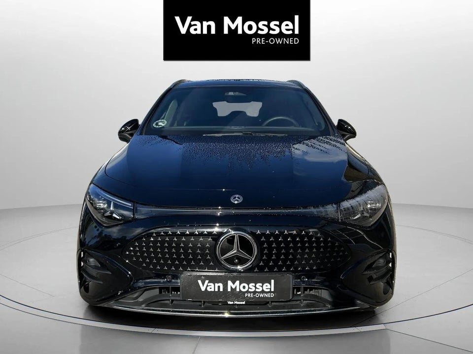 Mercedes CLA250+ electric AMG Advance Plus Shooting Brake 5d