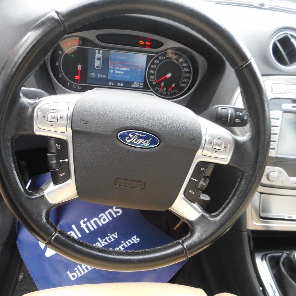 Ford Mondeo 2,0 TDCi 143 Titanium 5d