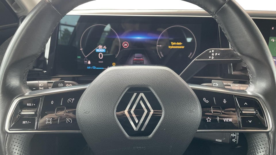 Renault Megane E-Tech 40 Equilibre 5d
