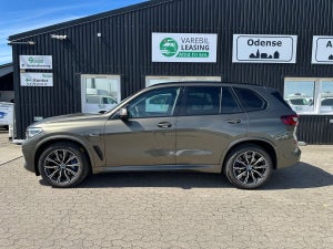 BMW X5, modelår 2022, 93,000 km