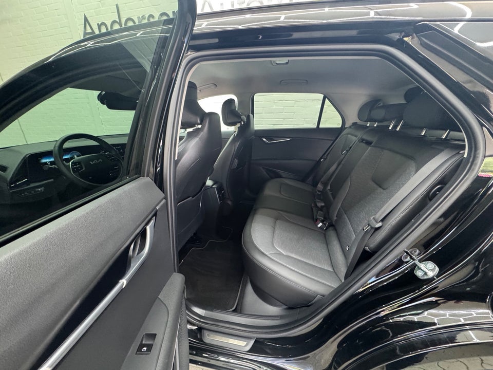 Kia Niro 64 EV Inspiration 5d