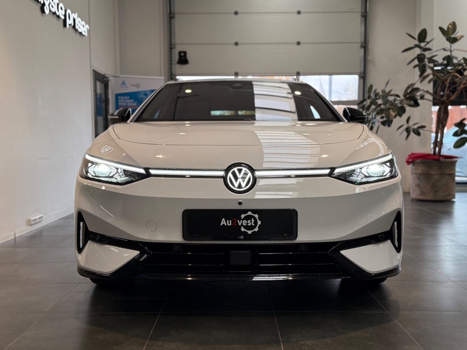 VW ID.7 77 Style Tourer 5d