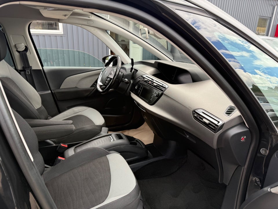 Citroën Grand C4 Picasso 1,6 BlueHDi 120 Intensive EAT6 7prs 5d